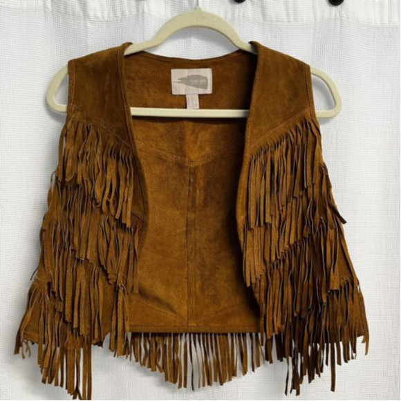 FOREVER 21 Jackets & Blazers - Forever 21 Women’s Brown Suede Western Hippie Fringe Open Front Vest. Small